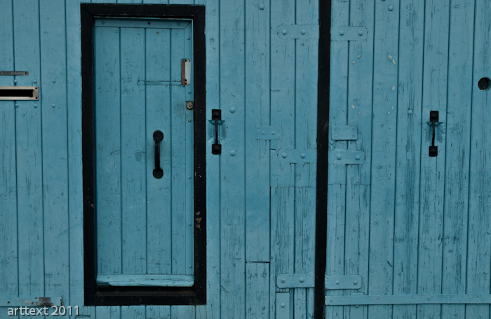 blue door